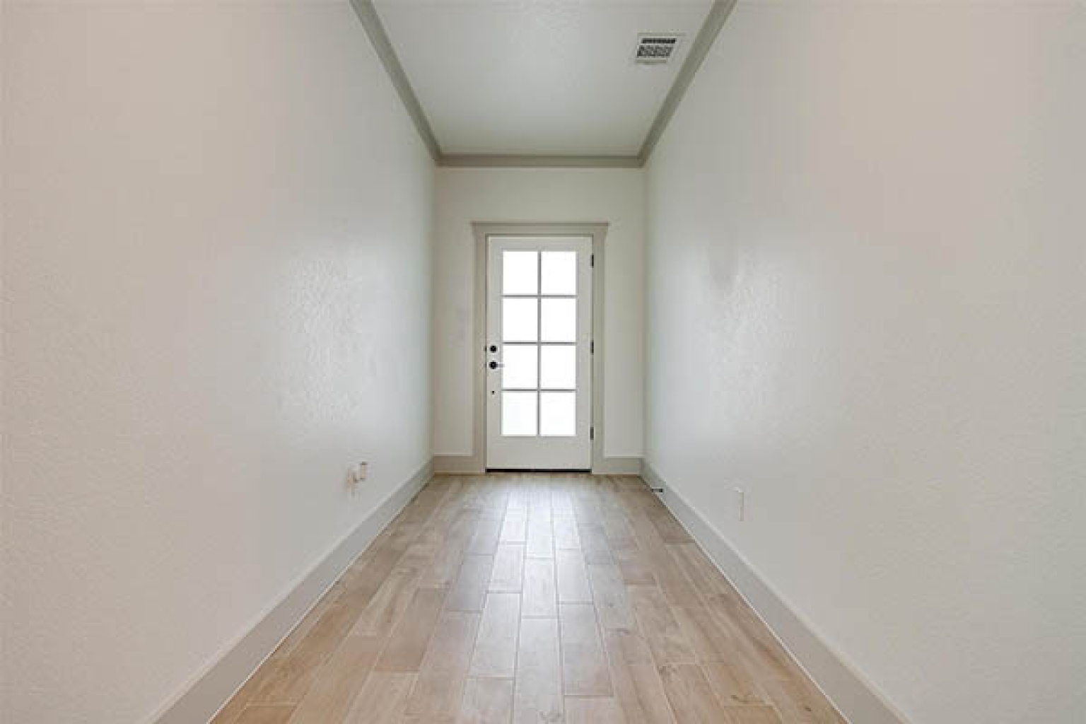 5805 Trigg Drive, Westworth Village, Texas 76114, 4 Bedrooms Bedrooms, ,3 BathroomsBathrooms,Home,For Sale,Trigg Drive,1009