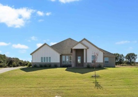 213 Blackjack Crossing, Paradise, Texas 76073, 4 Bedrooms Bedrooms, ,1 BathroomBathrooms,Home,For Sale, Blackjack Crossing,1013