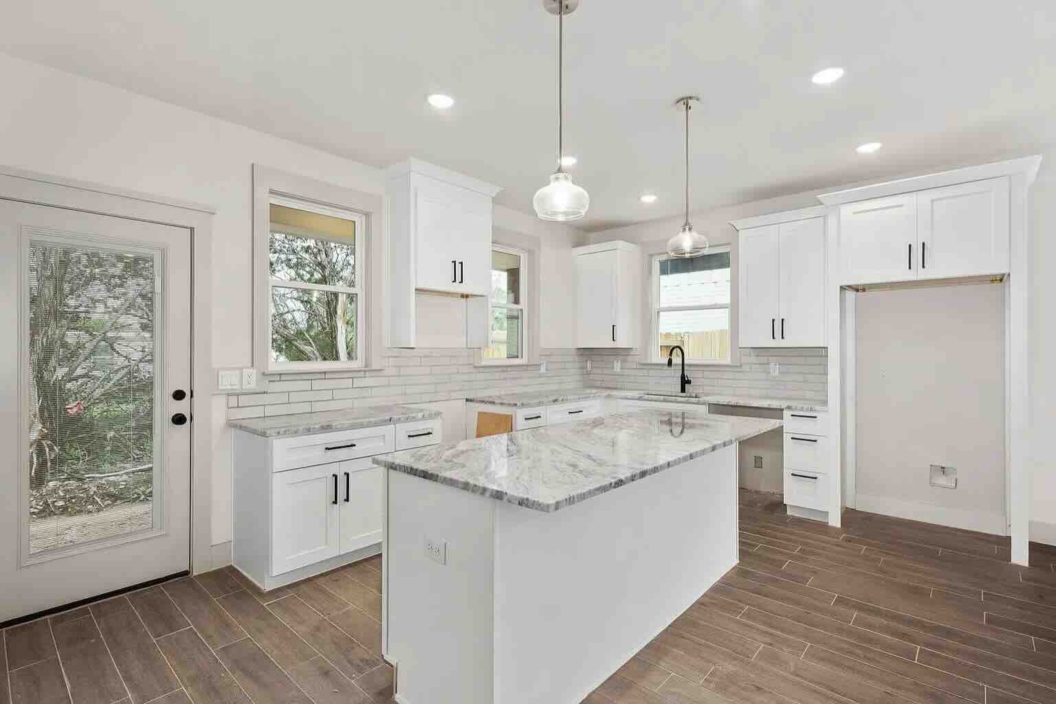 5639 Barkridge Dr, Granbury, Texas 76048, 3 Bedrooms Bedrooms, ,3 BathroomsBathrooms,Home,For Sale,Barkridge Dr,1016 5639 Barkridge Dr, Granbury, Texas 76048, 3 Bedrooms Bedrooms, ,3 BathroomsBathrooms,Home,For Sale,Barkridge Dr,1016