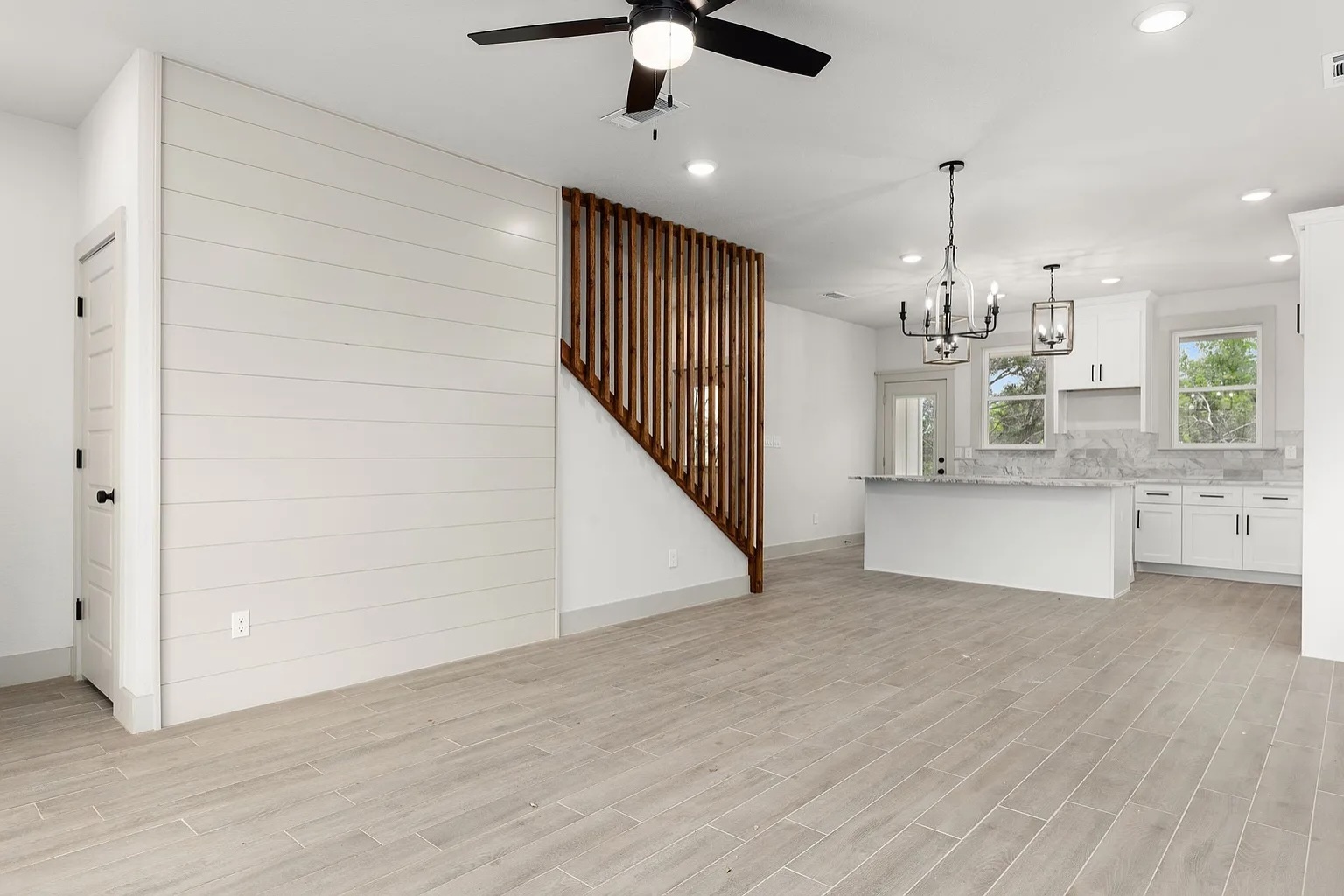 5703 Barkridge Dr, Granbury, Texas 76048, 3 Bedrooms Bedrooms, ,3 BathroomsBathrooms,Home,For Sale,Barkridge Dr,1017