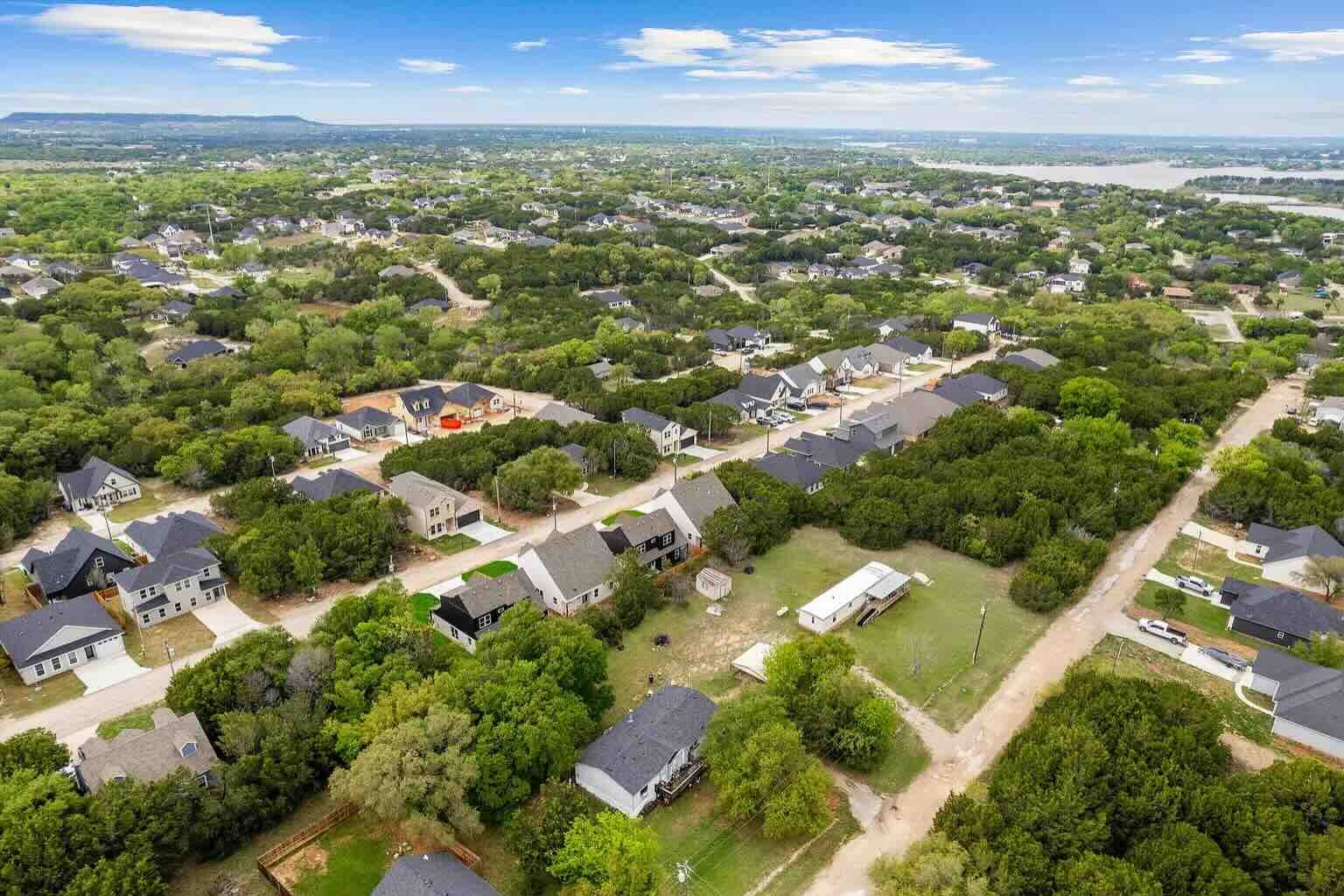 5703 Barkridge Dr, Granbury, Texas 76048, 3 Bedrooms Bedrooms, ,3 BathroomsBathrooms,Home,For Sale,Barkridge Dr,1017