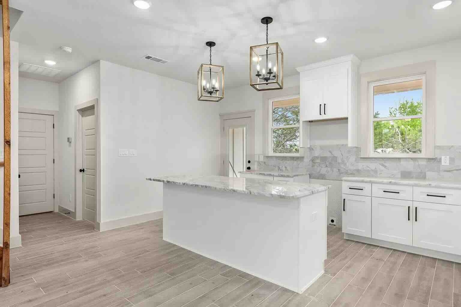 5703 Barkridge Dr, Granbury, Texas 76048, 3 Bedrooms Bedrooms, ,3 BathroomsBathrooms,Home,For Sale,Barkridge Dr,1017