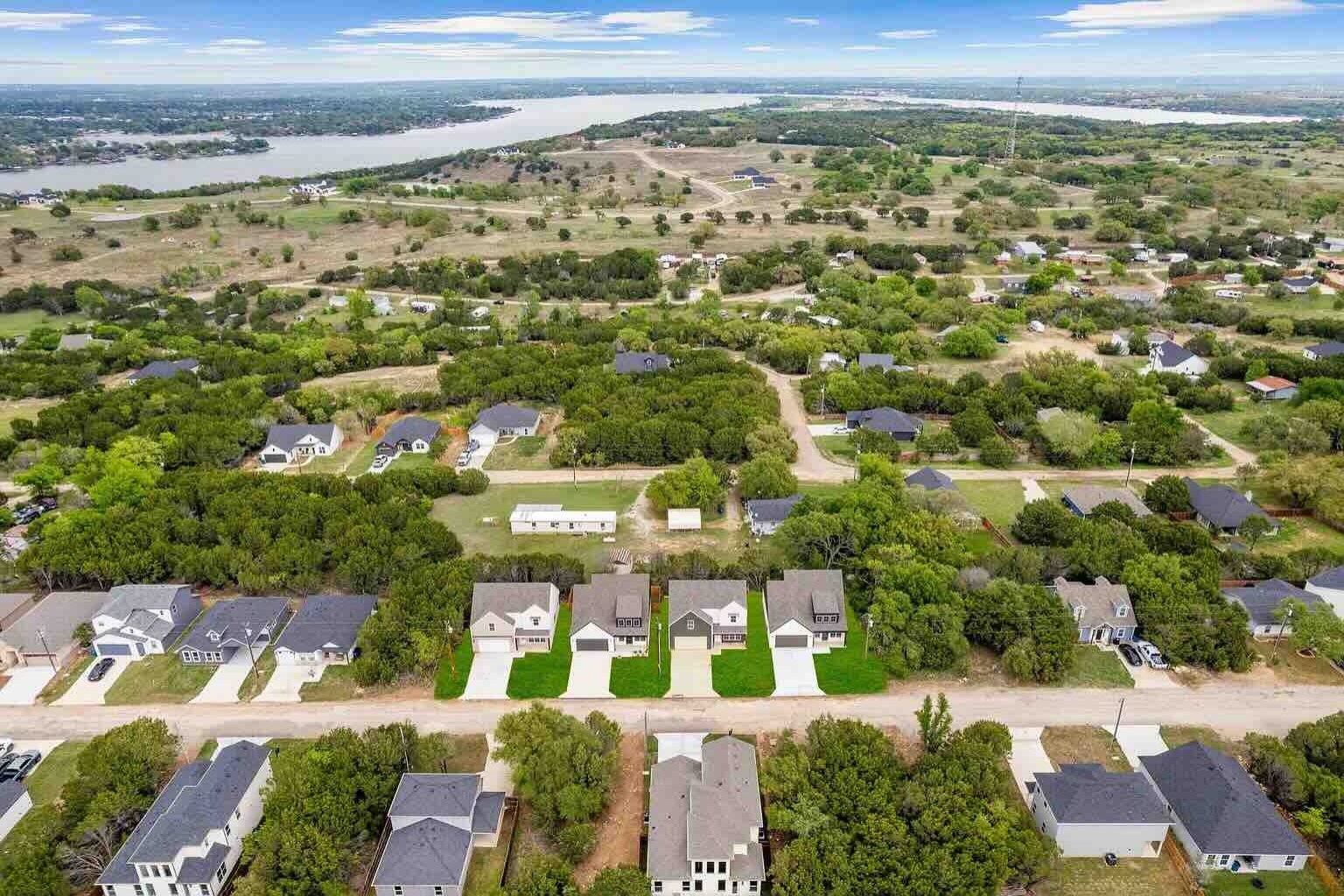 5703 Barkridge Dr, Granbury, Texas 76048, 3 Bedrooms Bedrooms, ,3 BathroomsBathrooms,Home,For Sale,Barkridge Dr,1017
