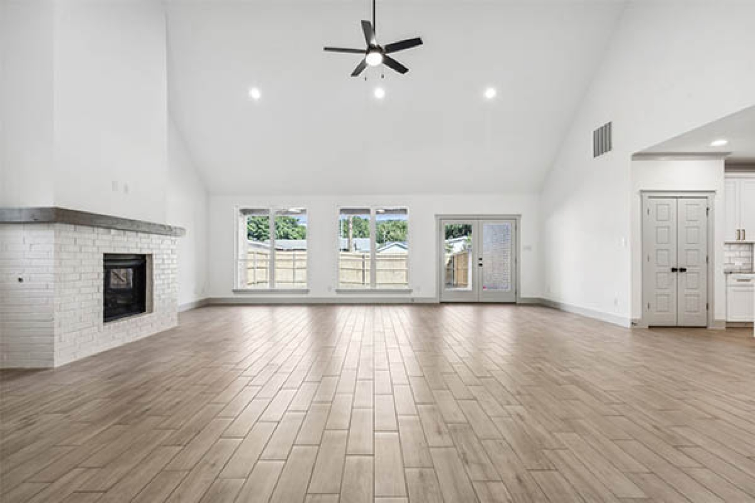 5804 Aton Avenue, Westworth Village, Texas 76114, 3 Bedrooms Bedrooms, ,3 BathroomsBathrooms,Home,For Sale,Aton Avenue,1005
