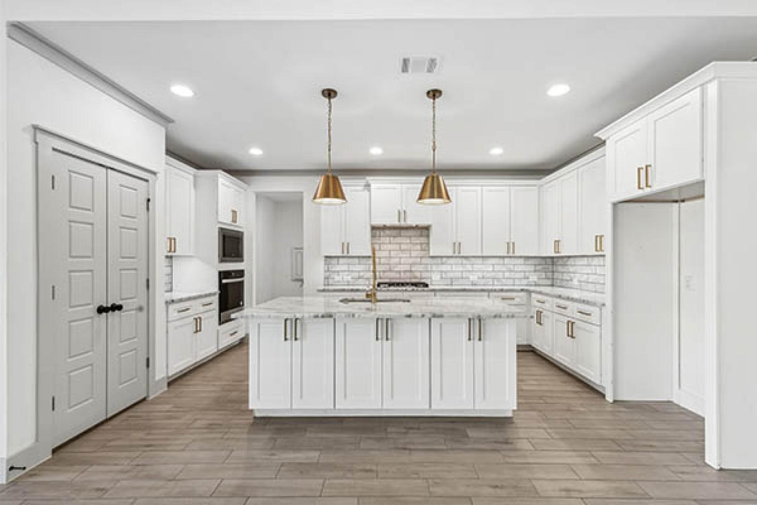 5804 Aton Avenue, Westworth Village, Texas 76114, 3 Bedrooms Bedrooms, ,3 BathroomsBathrooms,Home,For Sale,Aton Avenue,1005