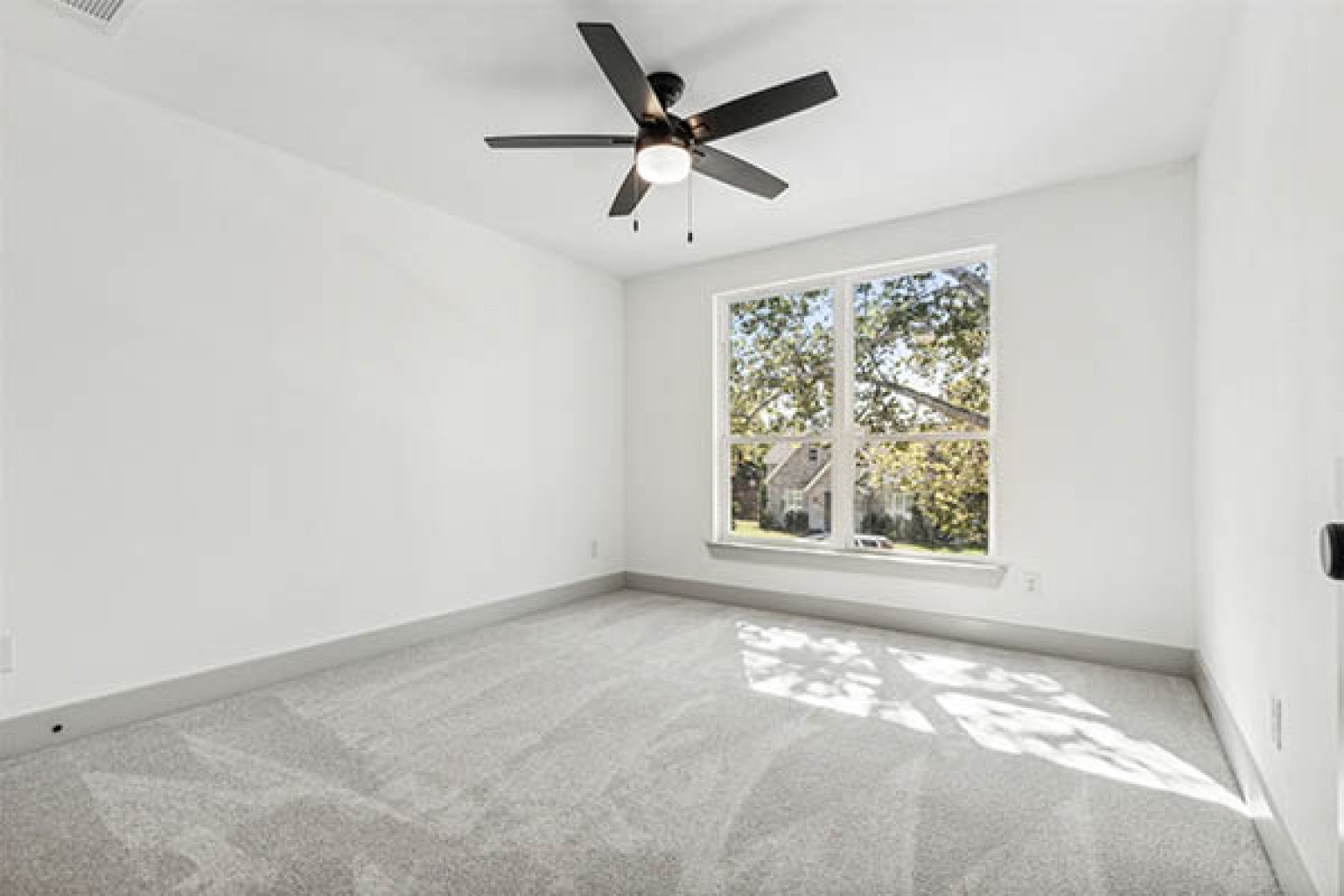 5804 Aton Avenue, Westworth Village, Texas 76114, 3 Bedrooms Bedrooms, ,3 BathroomsBathrooms,Home,For Sale,Aton Avenue,1005