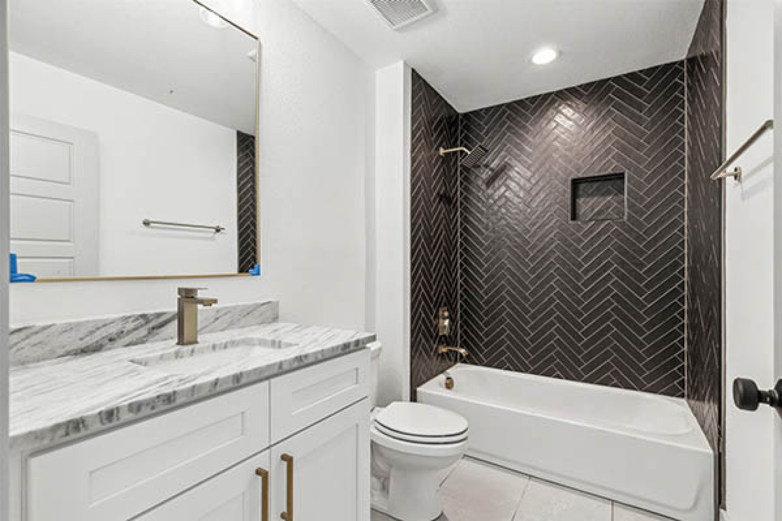 5804 Aton Avenue, Westworth Village, Texas 76114, 3 Bedrooms Bedrooms, ,3 BathroomsBathrooms,Home,For Sale,Aton Avenue,1005