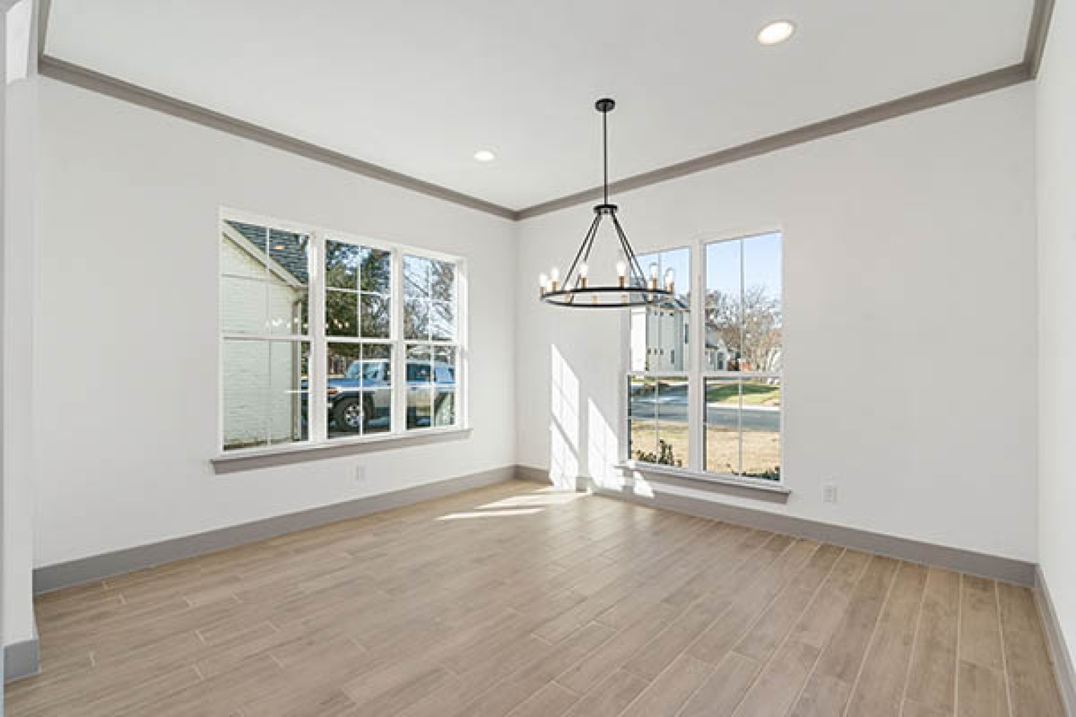 840 Northwood Road, Fort Worth, Texas 76107, 4 Bedrooms Bedrooms, ,2 BathroomsBathrooms,Home,For Sale,Northwood Road,1007