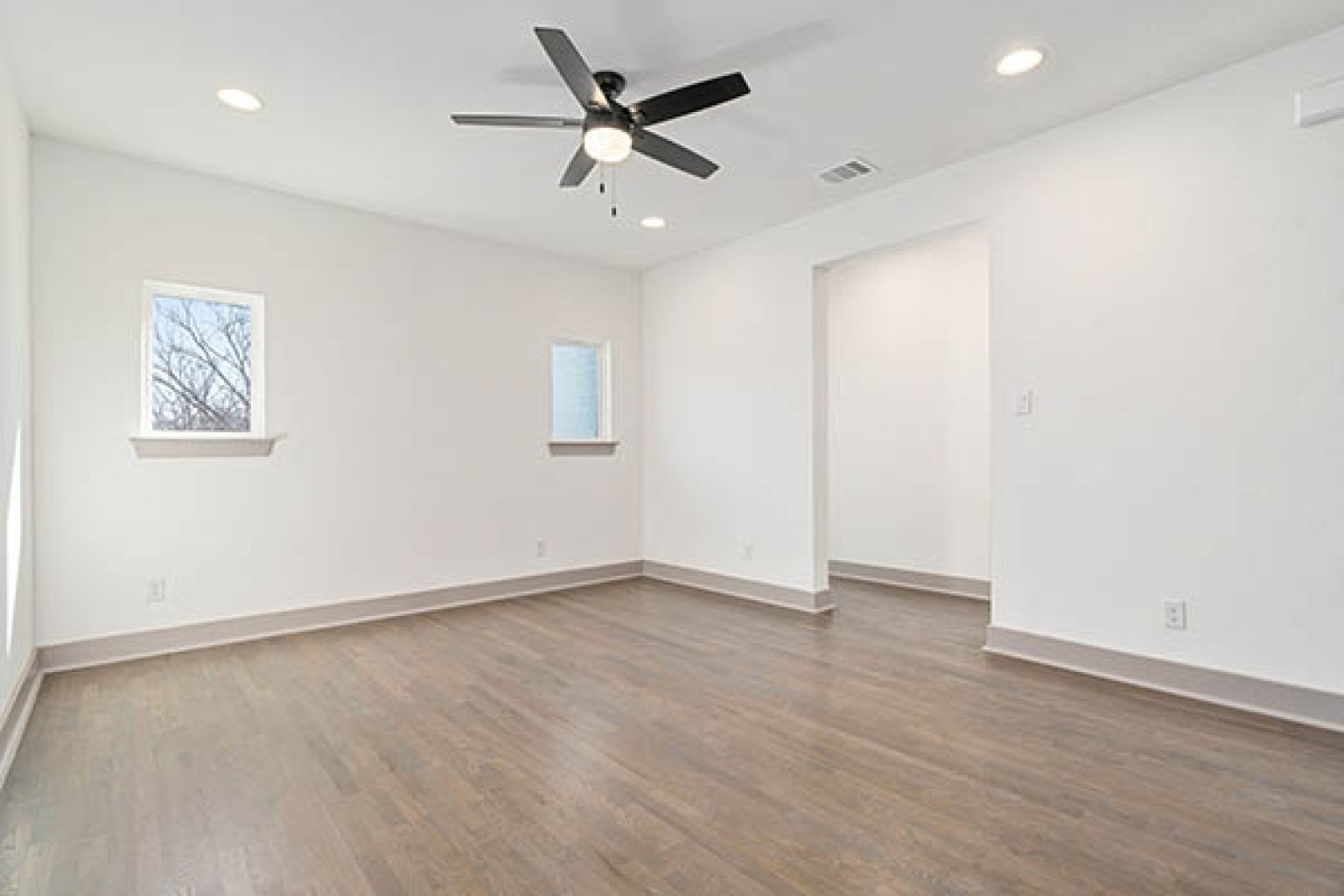 840 Northwood Road, Fort Worth, Texas 76107, 4 Bedrooms Bedrooms, ,2 BathroomsBathrooms,Home,For Sale,Northwood Road,1007