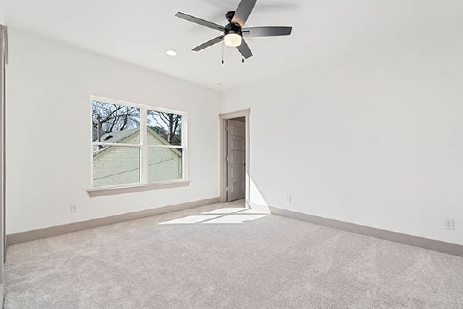 840 Northwood Road, Fort Worth, Texas 76107, 4 Bedrooms Bedrooms, ,2 BathroomsBathrooms,Home,For Sale,Northwood Road,1007