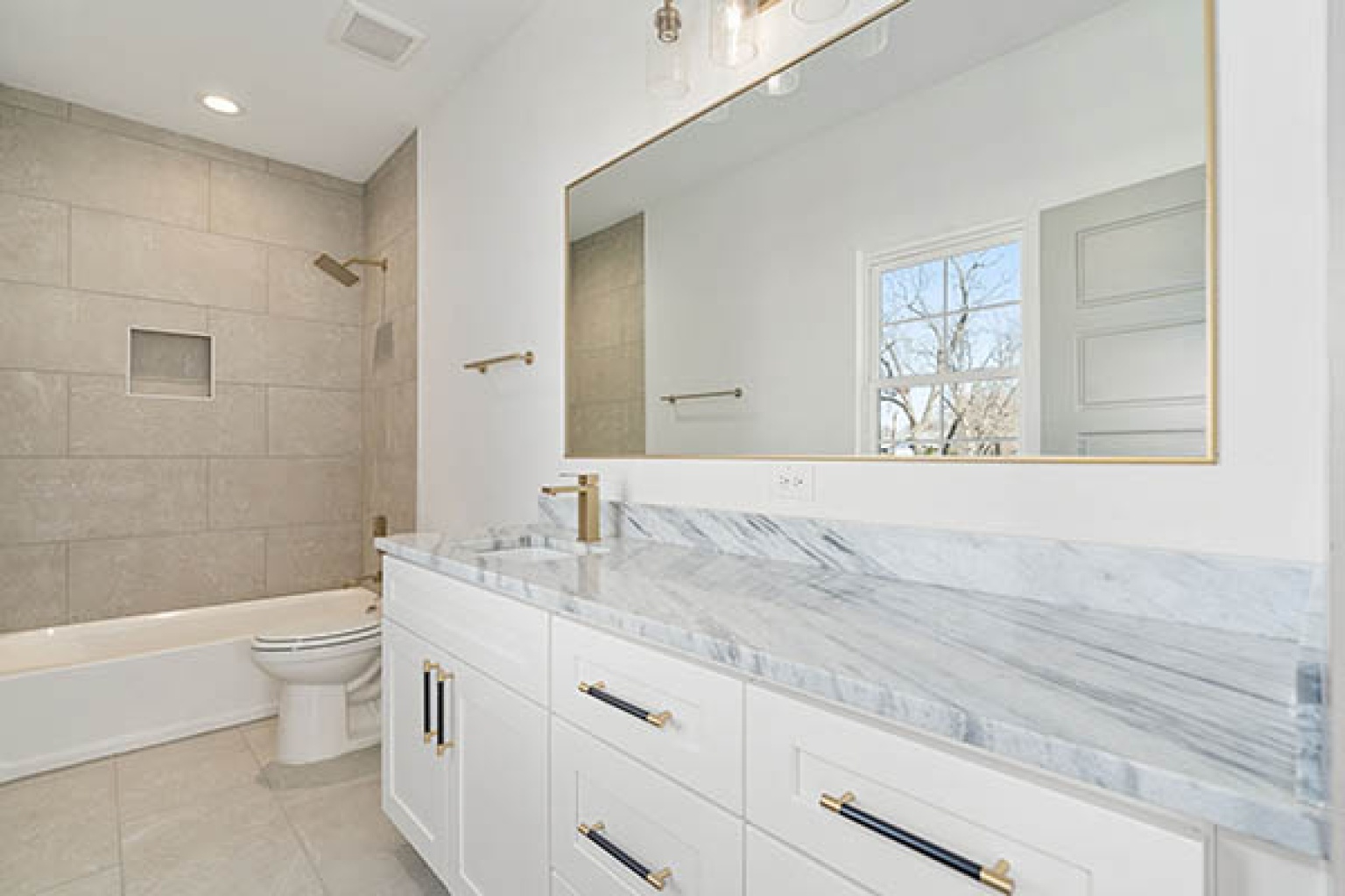 840 Northwood Road, Fort Worth, Texas 76107, 4 Bedrooms Bedrooms, ,2 BathroomsBathrooms,Home,For Sale,Northwood Road,1007
