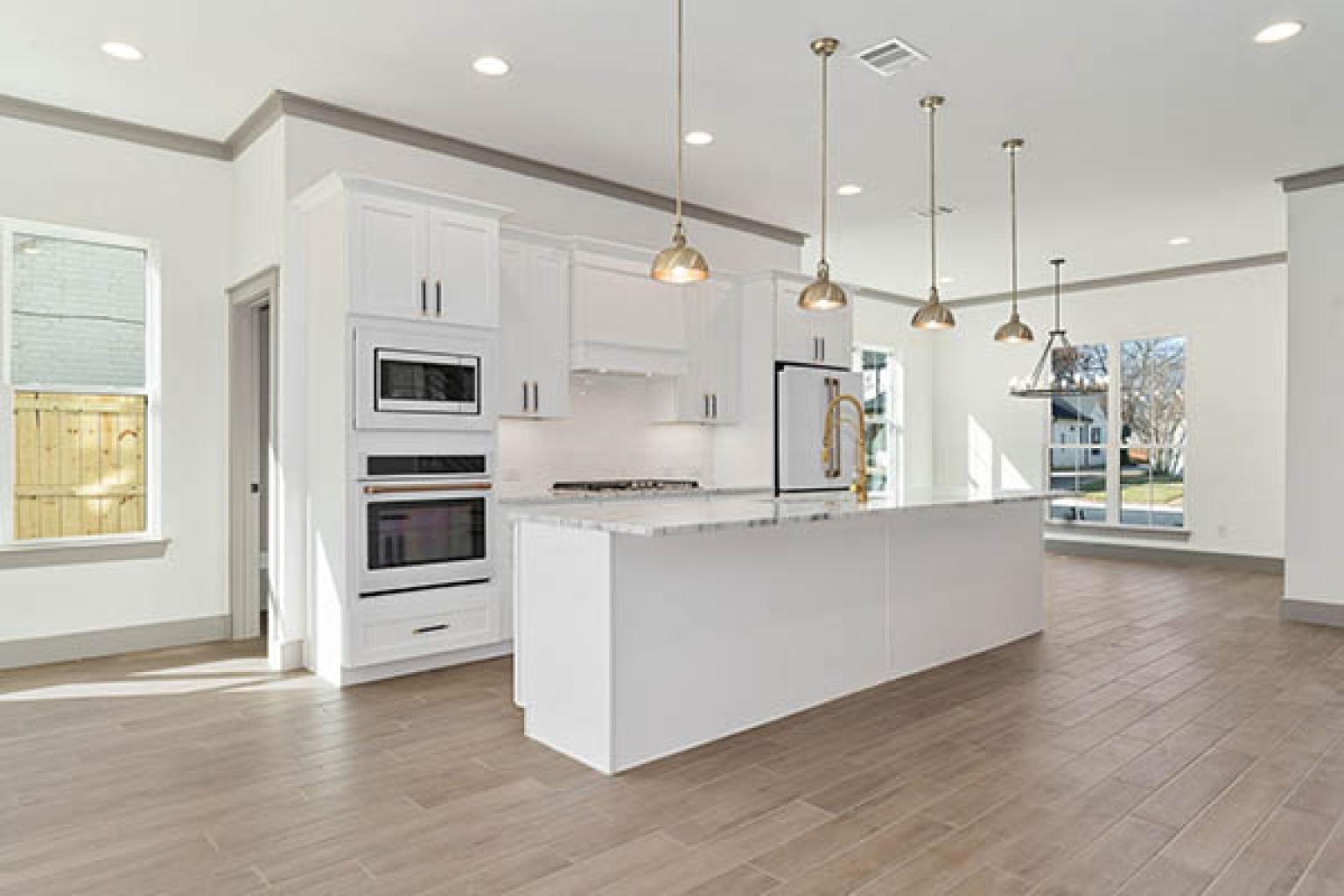 840 Northwood Road, Fort Worth, Texas 76107, 4 Bedrooms Bedrooms, ,2 BathroomsBathrooms,Home,For Sale,Northwood Road,1007